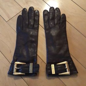 Michael Kors Chocolate brown leather gloves in size small